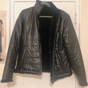 Leather Jacket 🖤👩🏾‍💼 New conditions